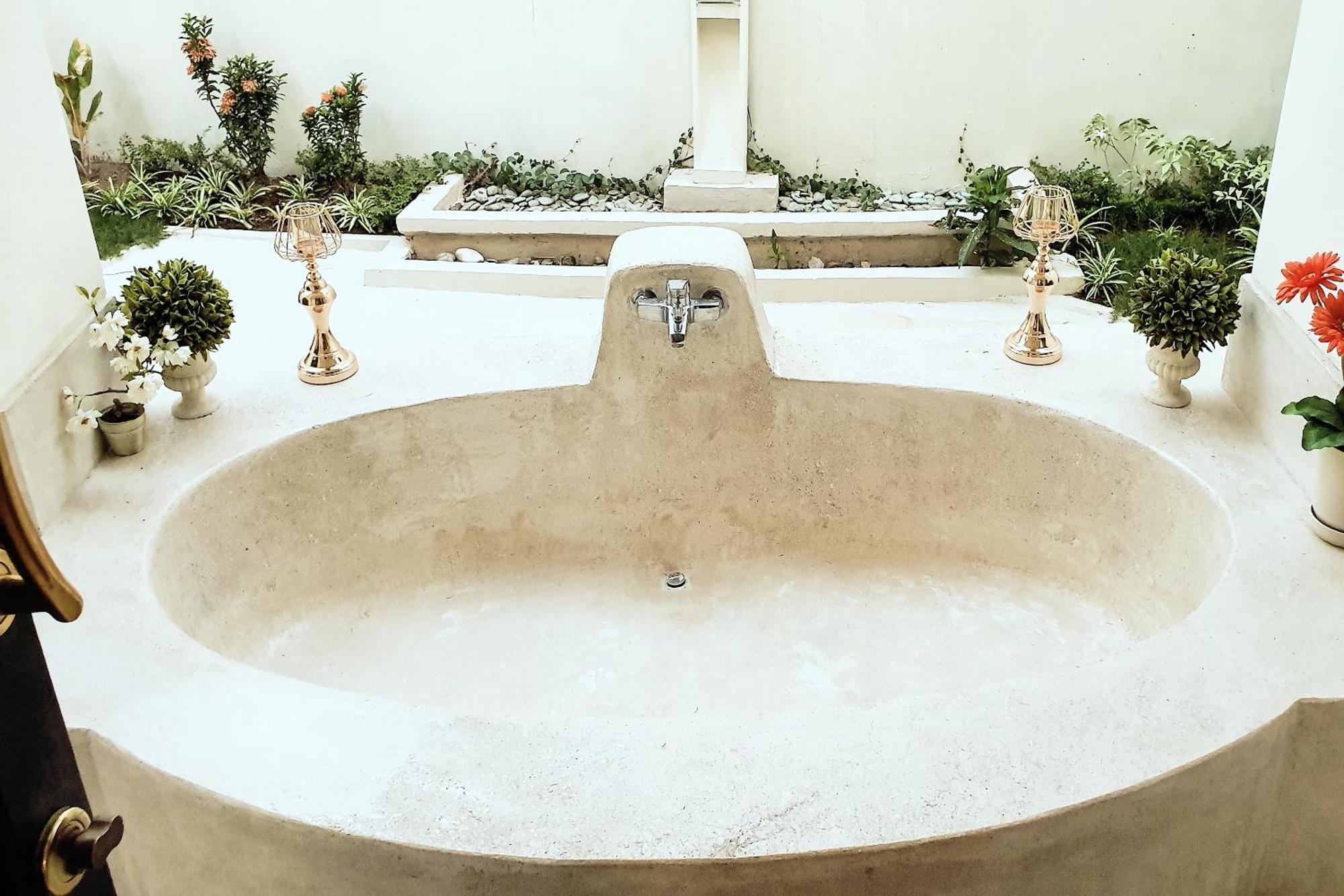Malicott Athena Private Pool In Kuta Seminyak (Bali)